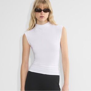 Aritzia Wilfred Smooth Matter Botanist Tank